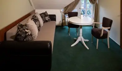 Hotel Zsanett Balatonkeresztur