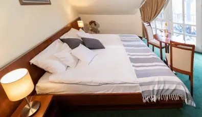 Hotel Zsanett Balatonkeresztur