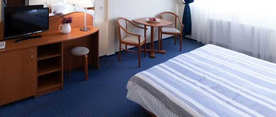 Hotel Zsanett Balatonkeresztur