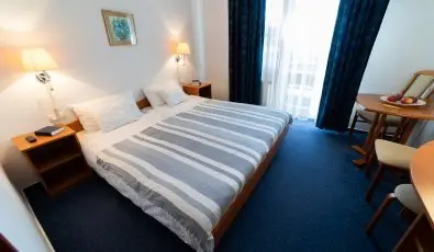 Hotel Zsanett Balatonkeresztur