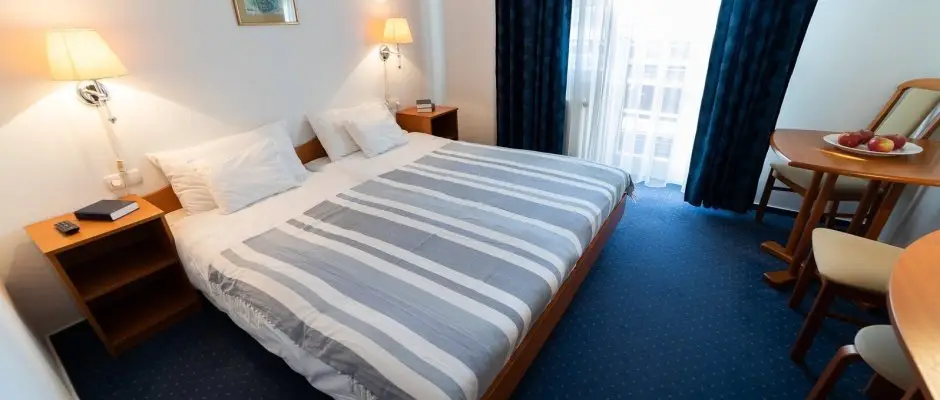 Hotel Zsanett Balatonkeresztur