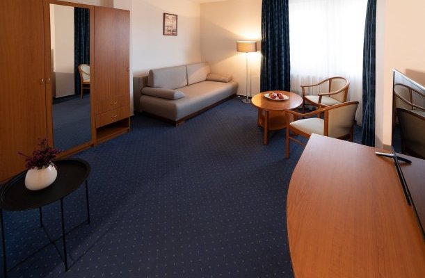 Hotel Zsanett Balatonkeresztur