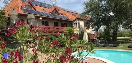 Hotel Zsanett Balatonkeresztr - Kt jszaks wellness ajnlatok