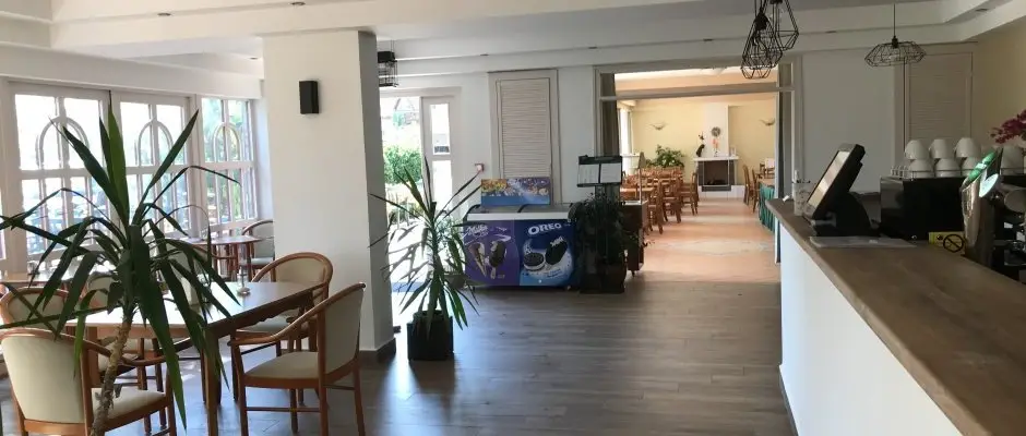 Hotel Zsanett Balatonkeresztur