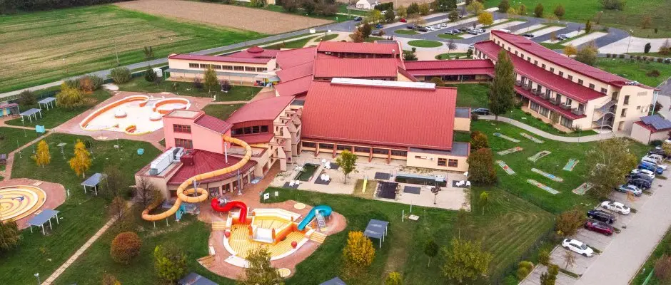 Vulkan Wellness Hotel & Camping Celldomolk