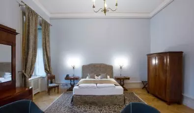 Karolyi Castle Hotel & Restaurant Fehervarcsurgo