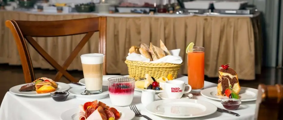 Karolyi Castle Hotel & Restaurant Fehervarcsurgo