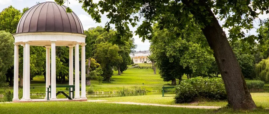 Karolyi Castle Hotel & Restaurant Fehervarcsurgo