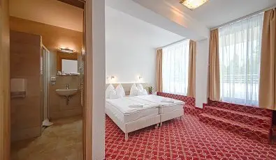 Ket Korona Conference & Wellness Hotel Balatonszarszo