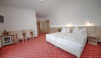 Ket Korona Conference & Wellness Hotel Balatonszarszo