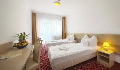 Ket Korona Conference & Wellness Hotel Balatonszarszo