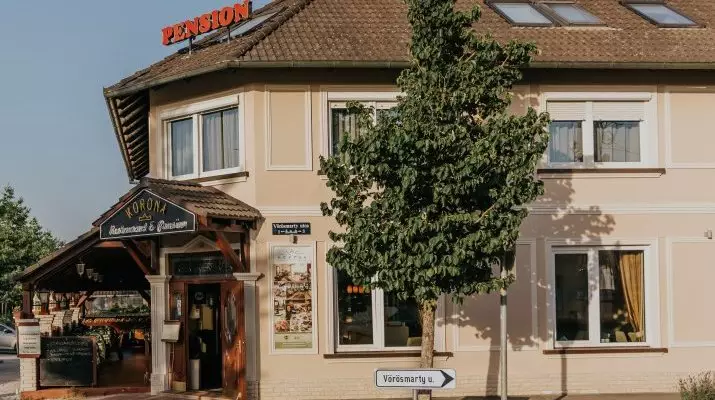 Korona Pension & Restaurant Heviz