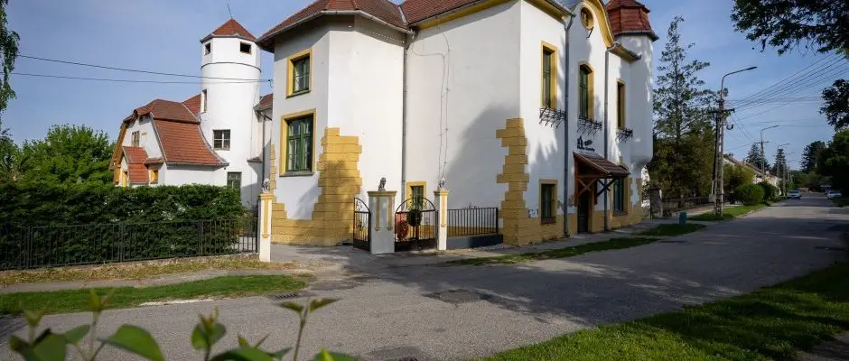 Meller Castle Villa Csurgo