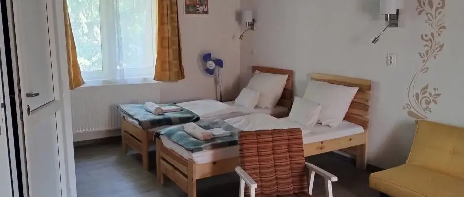 Parti Stny Guesthouse Balatonkenese
