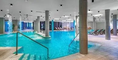 - Günstiger Preis mit Halbpension