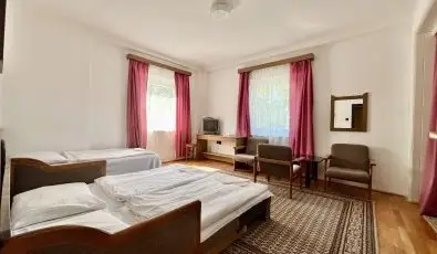 Hotel Siraly Balatonlelle