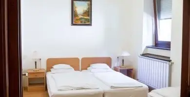 - Tagespreise mit Halbpension