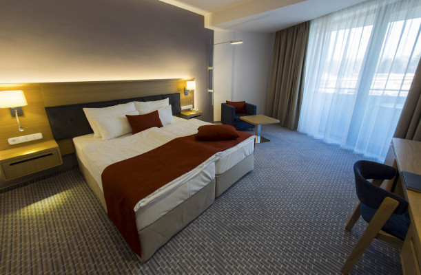 Thermal Hotel Balance  Lenti