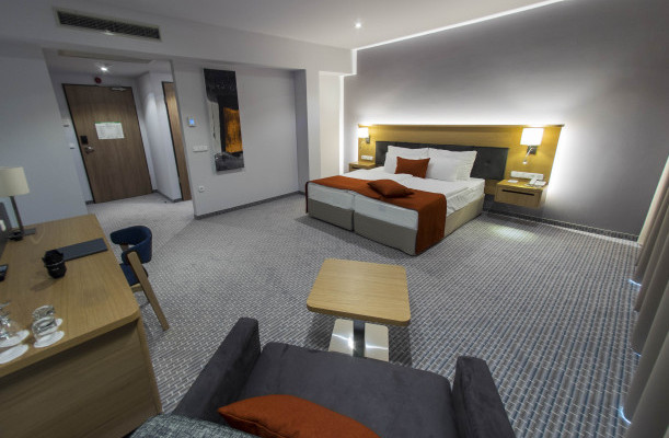 Thermal Hotel Balance  Lenti