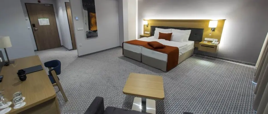 Thermal Hotel Balance Lenti