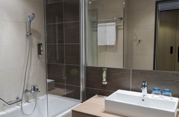 Thermal Hotel Balance  Lenti