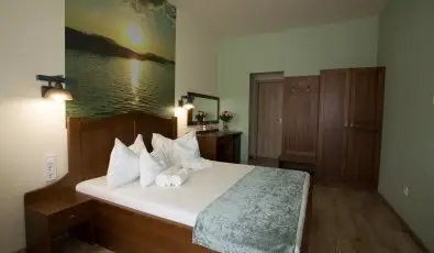 Viktor Wine- and Guesthouse Balatonmariafurdo