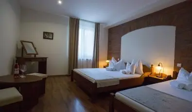 Viktor Wine- and Guesthouse Balatonmariafurdo